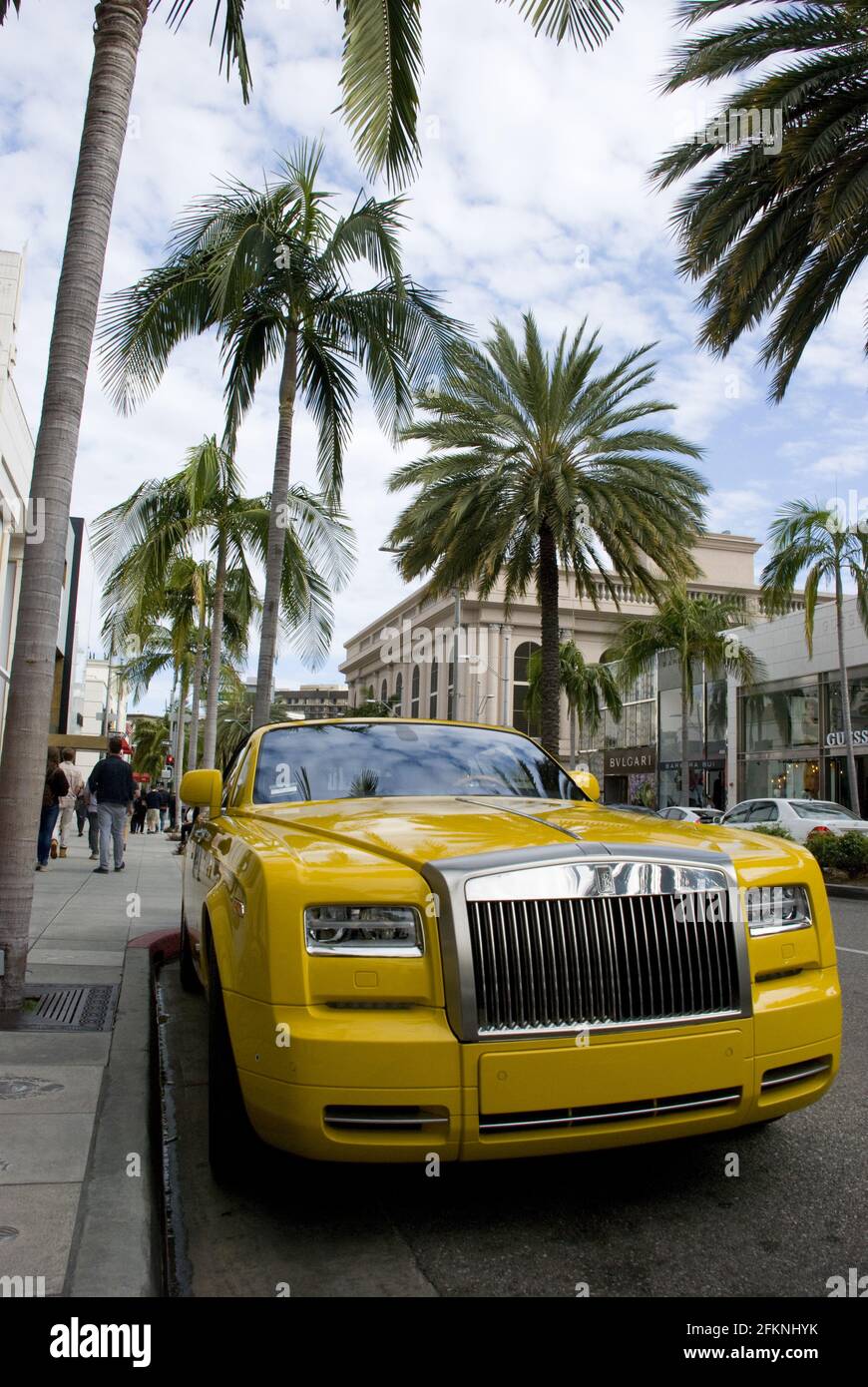 BEVERLY HILLS UNITED STATES May 08 2016 Yellow Bentley Luxury Car BEVERLY HILLS UNITED STATES May 08 2016 Yellow Bentley Luxury Car