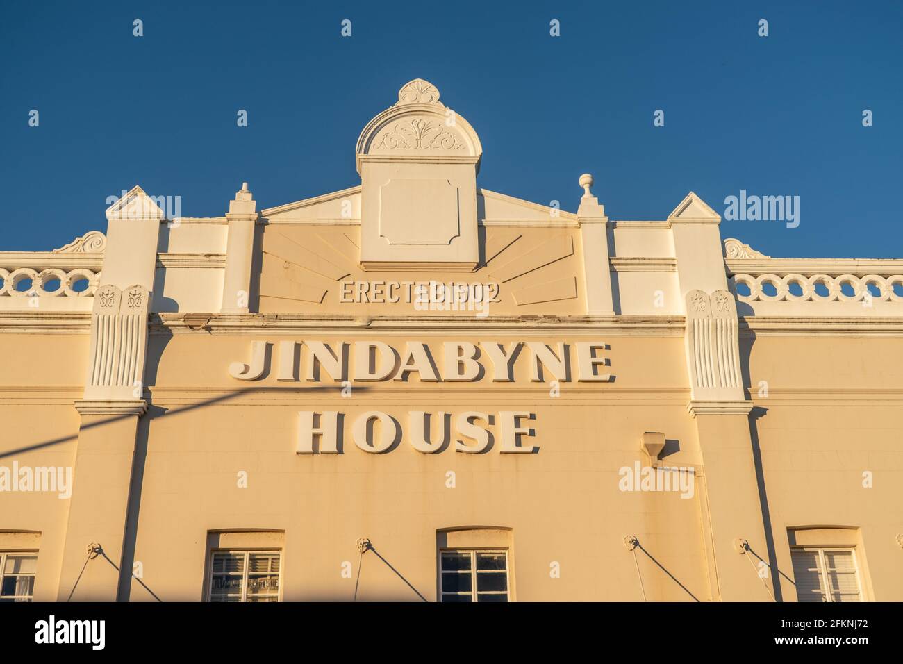 Jindabyne building hires stock photography and images Alamy