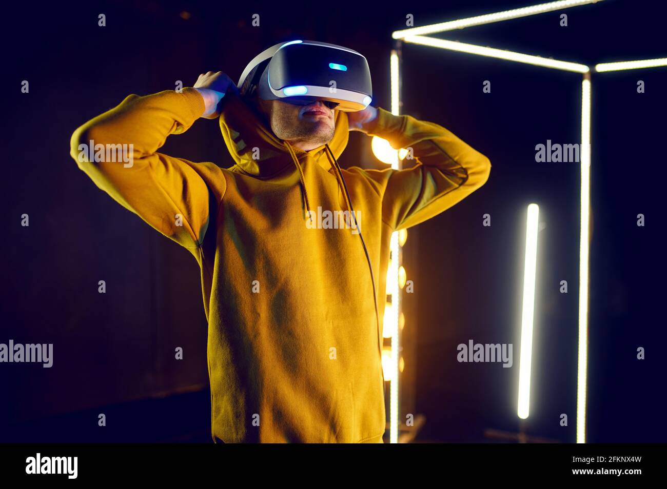 Digital virtual game shooting hi-res stock photography and images - Alamy