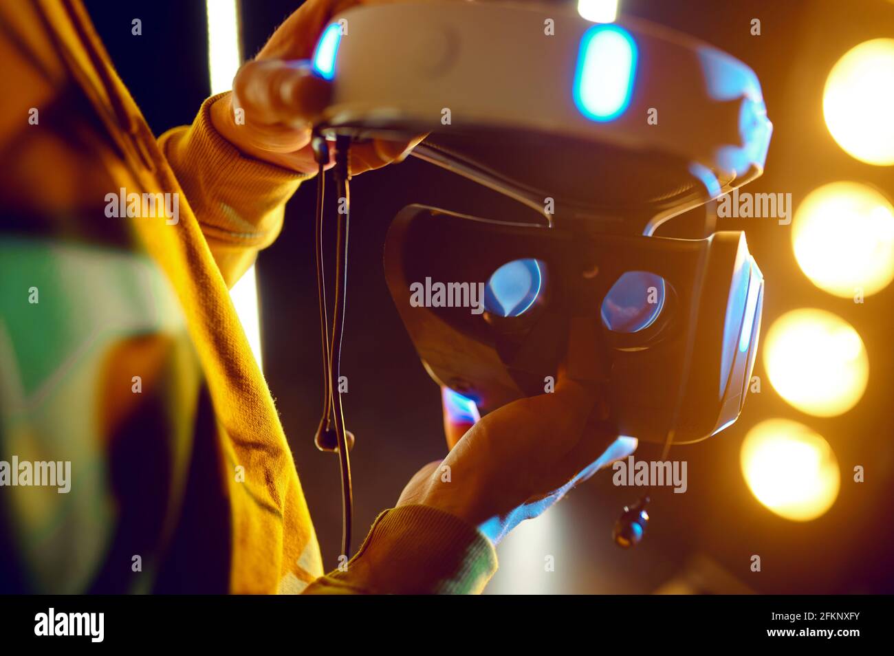 Man holds virtual reality hi-res stock photography and images - Alamy