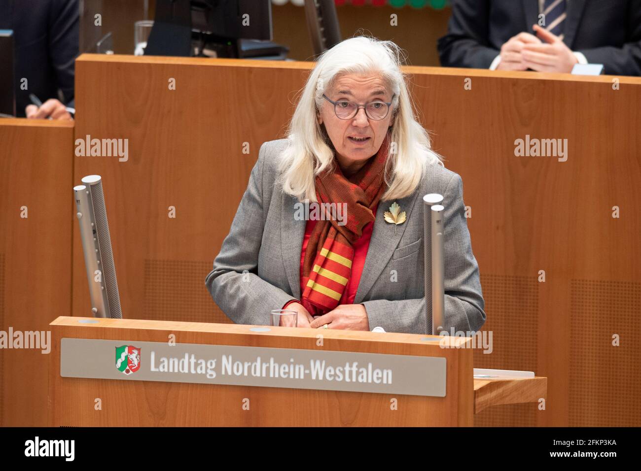 Duesseldorf, Deutschland. 30th Apr, 2021. Isabel PFEIFFER-POENSGEN, independent, Minister for Culture and Science of the State of North Rhine-Westphalia, during her speech, debate on the subject > 127th plenary session in the state parliament of North Rhine-Westphalia NRW, Duesseldorf on April 30th, 2021, | usage worldwide Credit: dpa/Alamy Live News Stock Photo