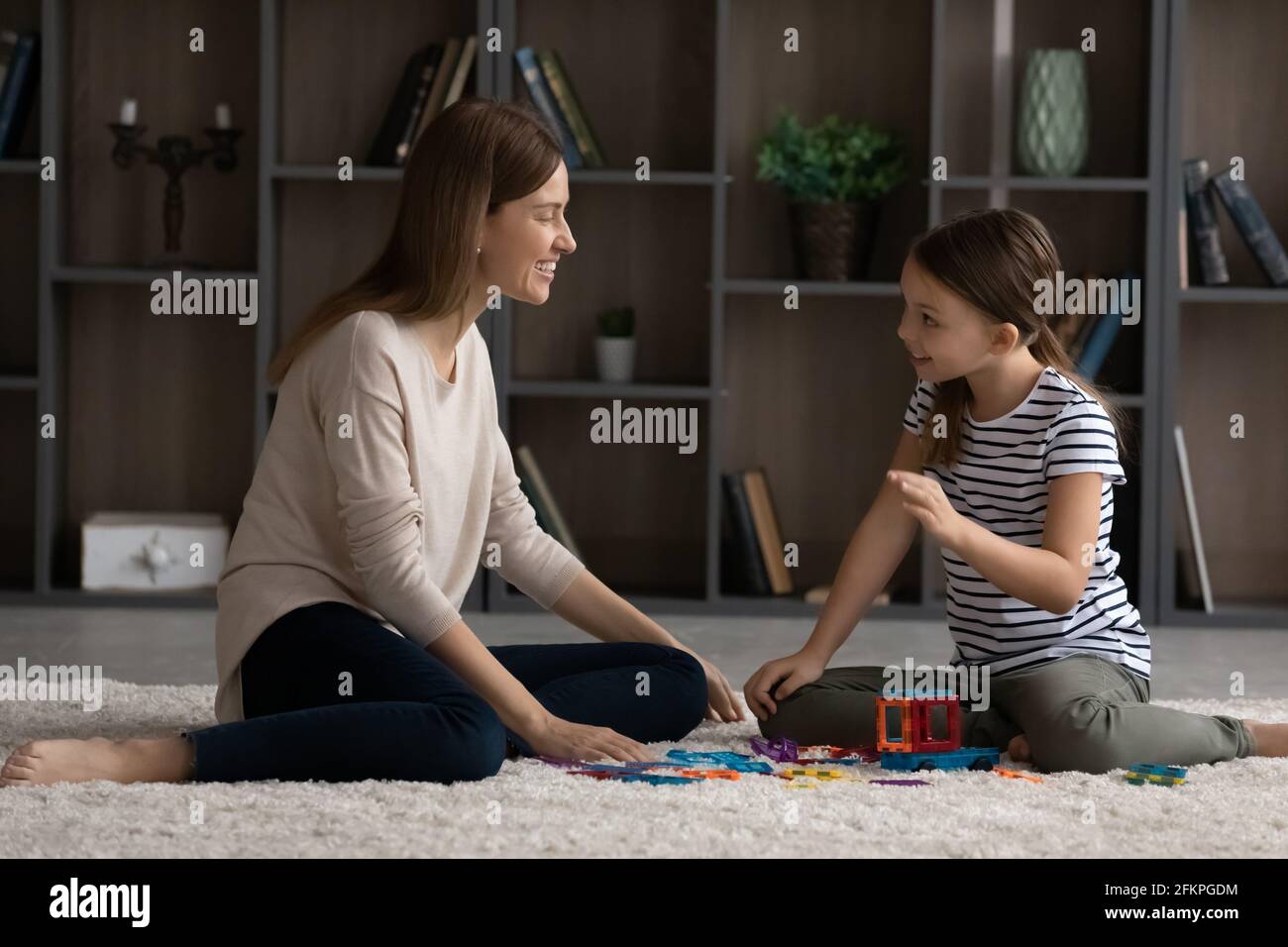 Mom And Child Activity Hi res Stock Photography And Images Alamy mom-and-child-activity-hi-res-stock-photography-and-images-alamy