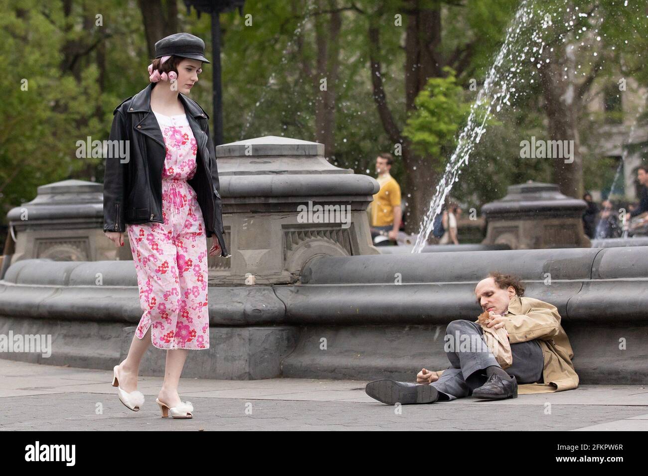 New York, NY, USA. 29th Apr, 2021. Rachel Brosnahan out and about for THE MARVELOUS MRS. MAISEL Shooting On Location, Washington Square Park, New York, NY April 29, 2021. Credit: RCF/Everett Collection/Alamy Live News Stock Photo