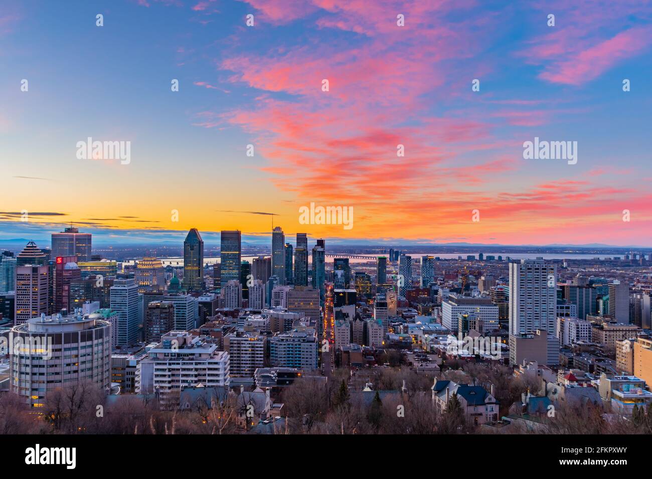 Beautiful sunrise from the Kondiaronk belvedere, in Montreal, Canada Stock Photo