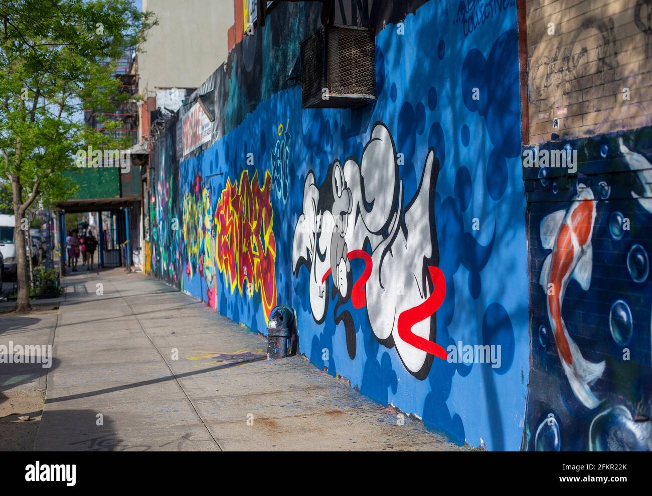Street art on a wall in Brooklyn, NY Stock Photo Alamy