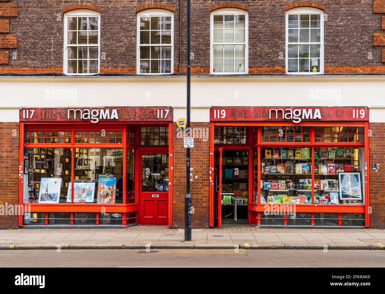 Magma Shop Clerkenwell Road London - Magma is a small chain of design and graphic art book and gift shops established in 2000. Stock Photo