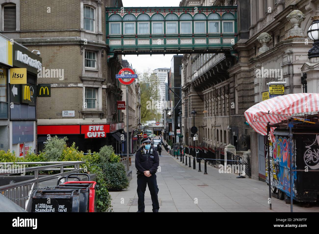 London (UK), 03 May 2021:Charing Cross Station is evacuated and closed after 'emergency incident' where police attended to a suspicious package in nea Stock Photo