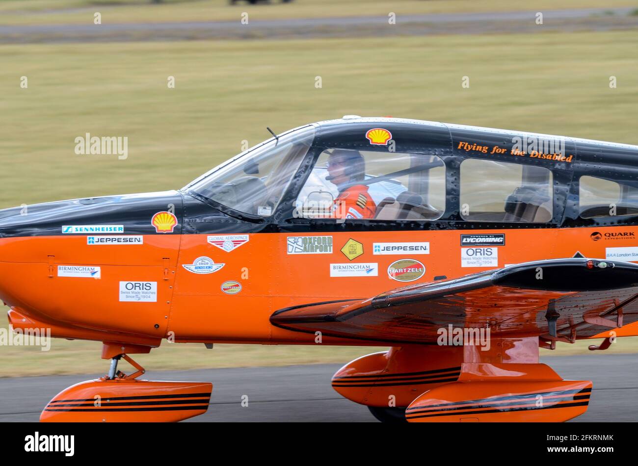 Piper PA-28 Cherokee Dakota G-FRGN, of Polly Vacher, the smallest aircraft flown solo by a woman around the world via Australia. Female pilot record Stock Photo