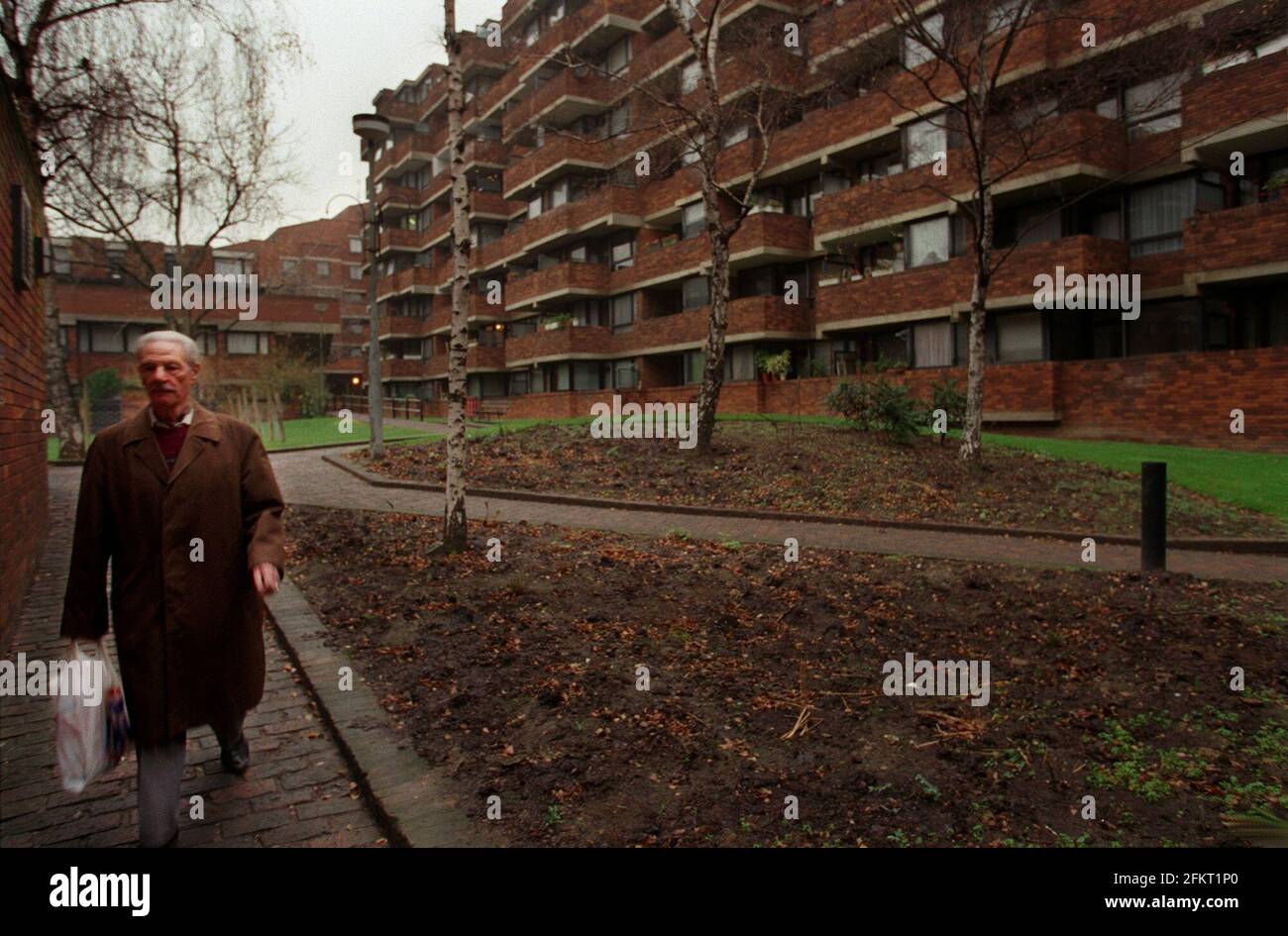 lillington gardens pimlico December 1998a grade II listed estate it is