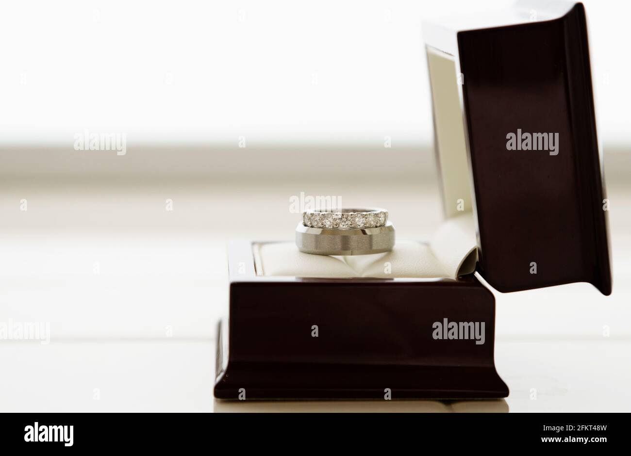 Wedding ring in box Stock Photo Alamy