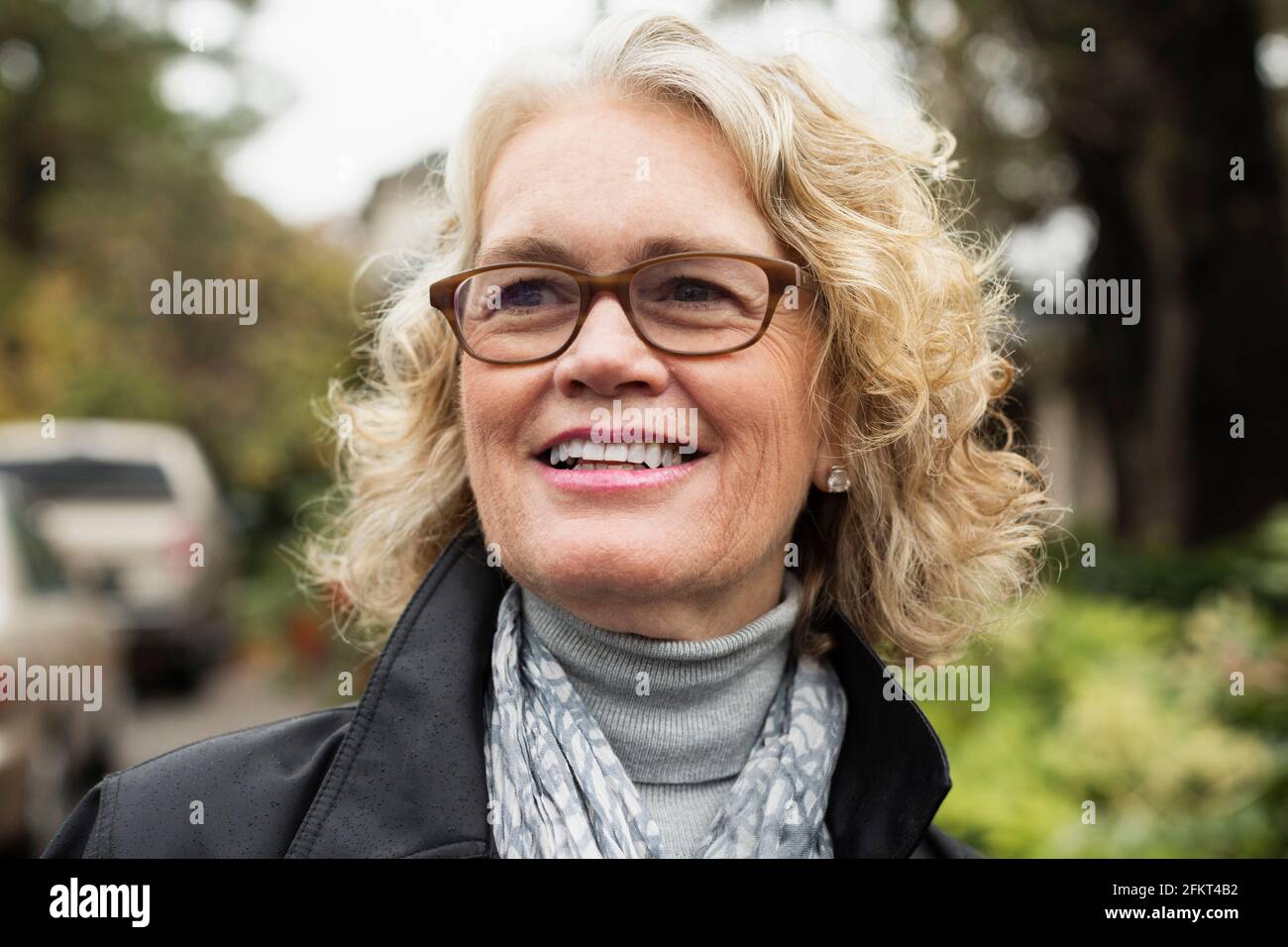 Contented senior hi-res stock photography and images - Alamy