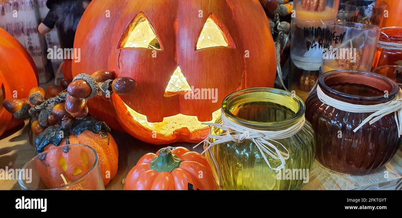 Pumpkins to Halloween. Although the origin of this tradition comes from the Irish Celtic tribes, its popularization occurred in the 19th century. Stock Photo