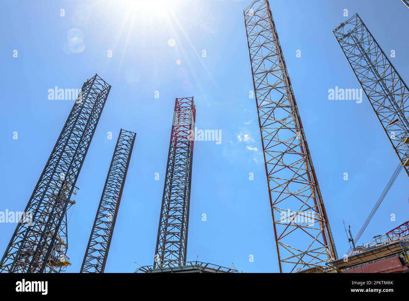 Oil and gas floating platform Stock Photo Alamy