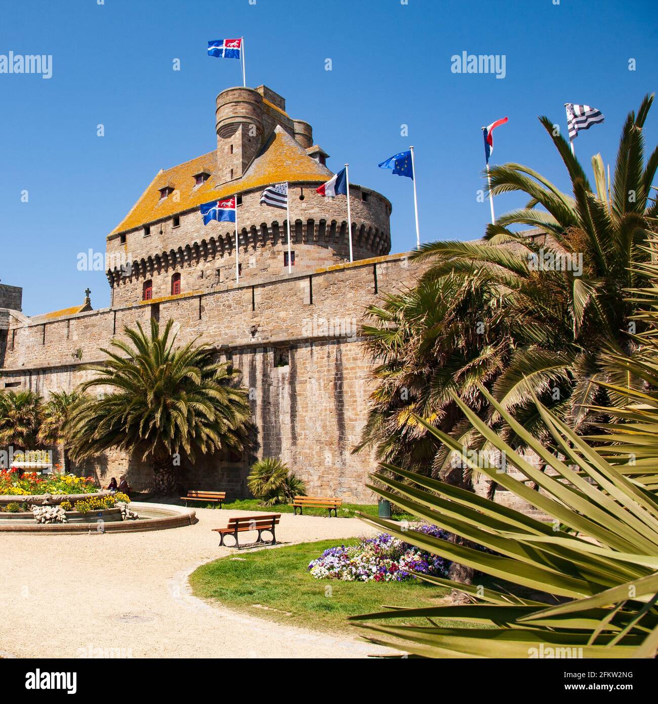 the-castle-and-the-ancient-defensive-fortifications-of-the-city-of