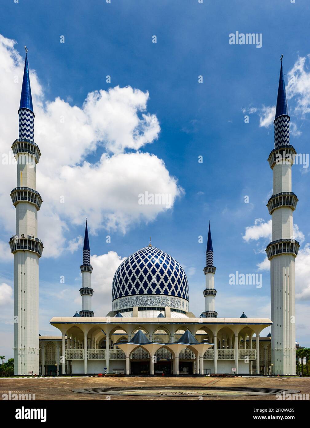 Shah Alam Selangor Malaysia May 09 Stock Photo 1090695458