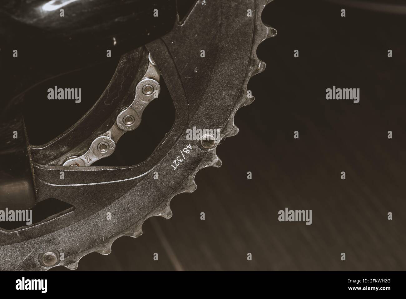 Bicycle front sprocket and chain Stock Photo Alamy