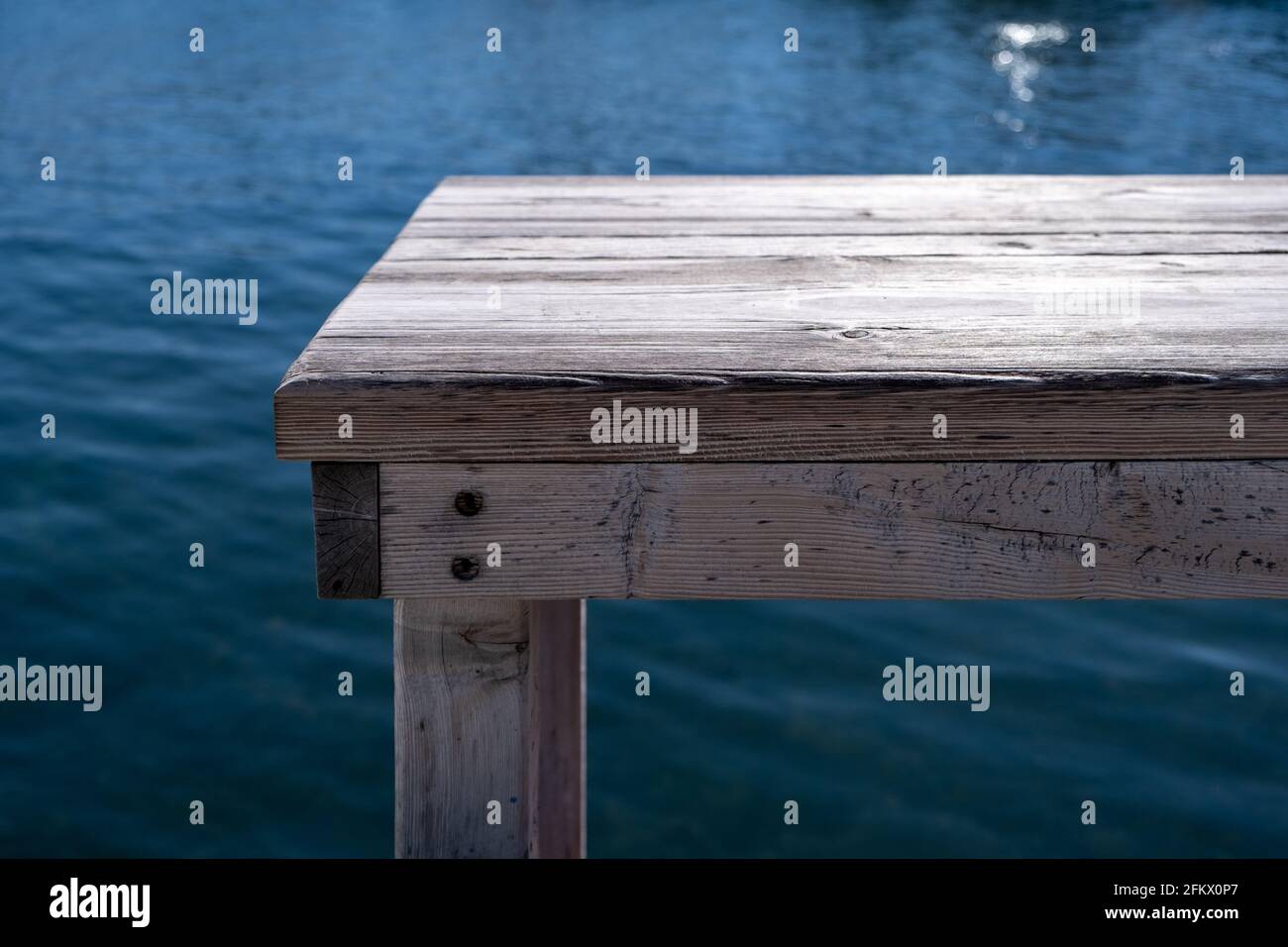 Wood platform sea hi-res stock photography and images - Alamy