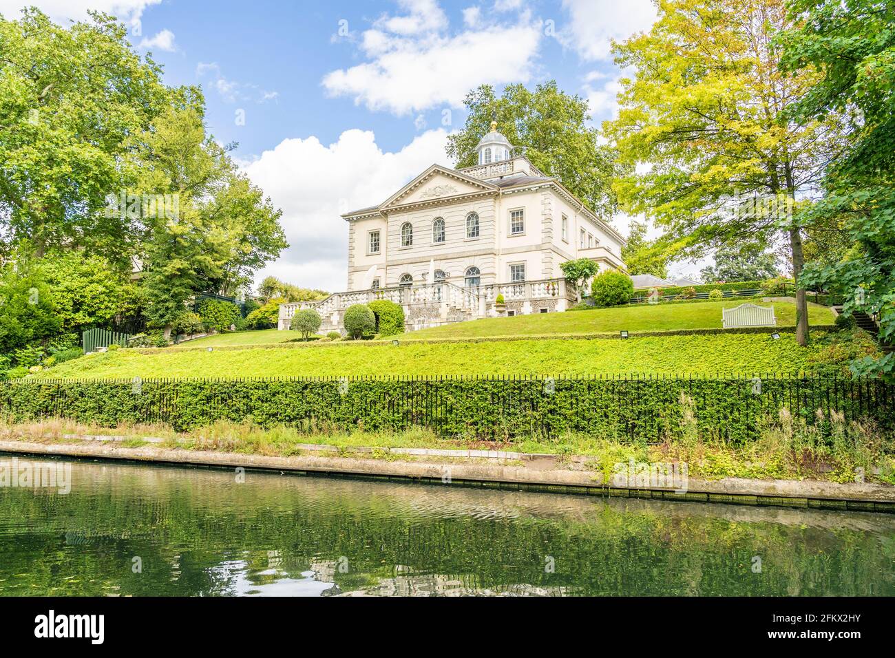July 2020. London. A villa and the Regents Canal in St Johns Wood, London, England Stock Photo