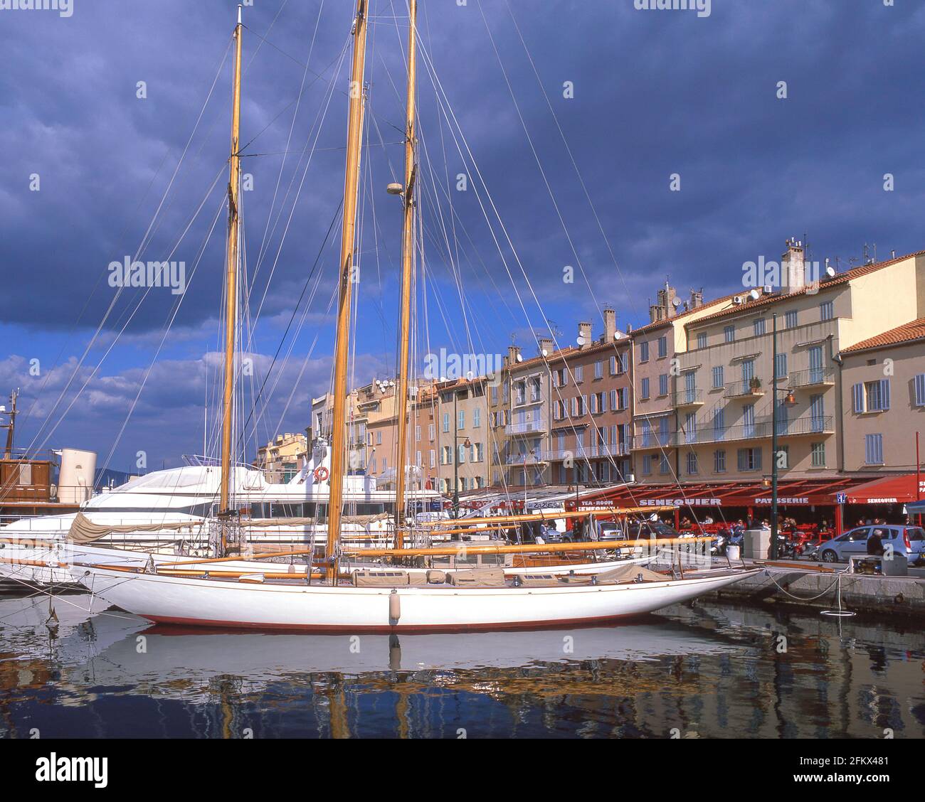 Wooden ketch moored in quayside, Saint-Tropez (St Tropez), Var, Provence-Alpes-Côte d'Azur, France Stock Photo