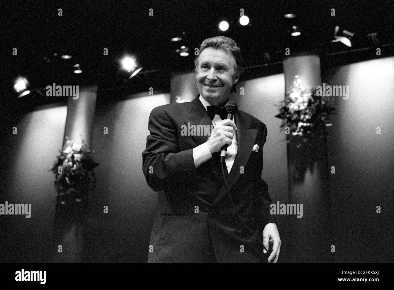 Peter Alexander Pop Singer, Archive Picture May 1991 Stock Photo Alamy