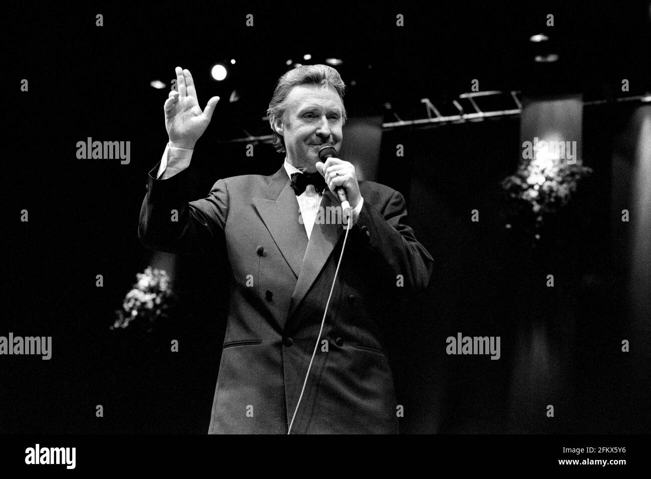 Peter Alexander Pop Singer, Archive Picture May 1991 Stock Photo Alamy