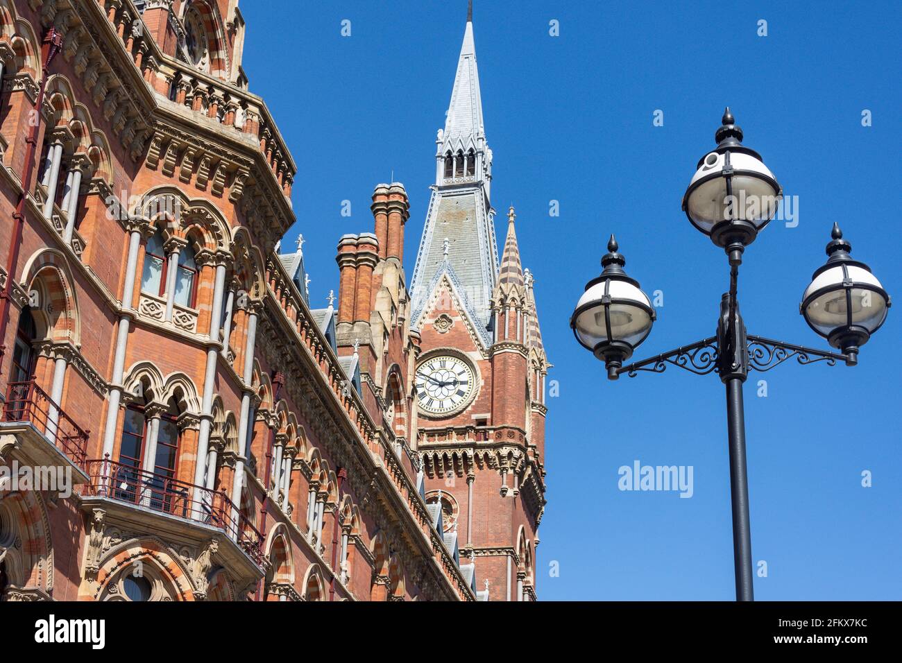 Clock tower, St.Pancras International Railway Station, Euston Road, King's Cross, London Borough of Camden, Greater London, England, United Kingdom Stock Photo
