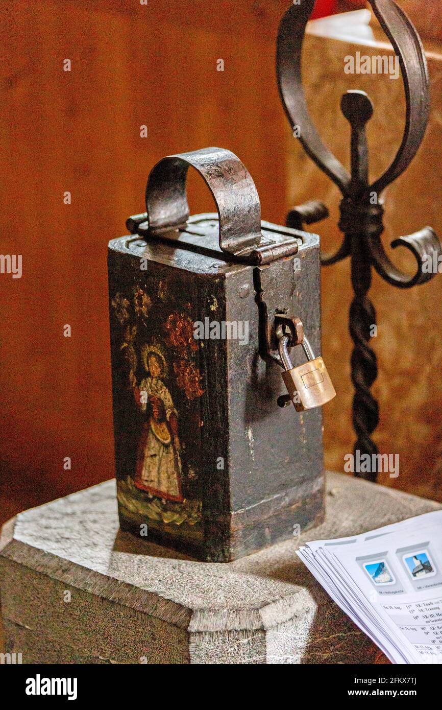 Church offering box hi-res stock photography and images - Alamy