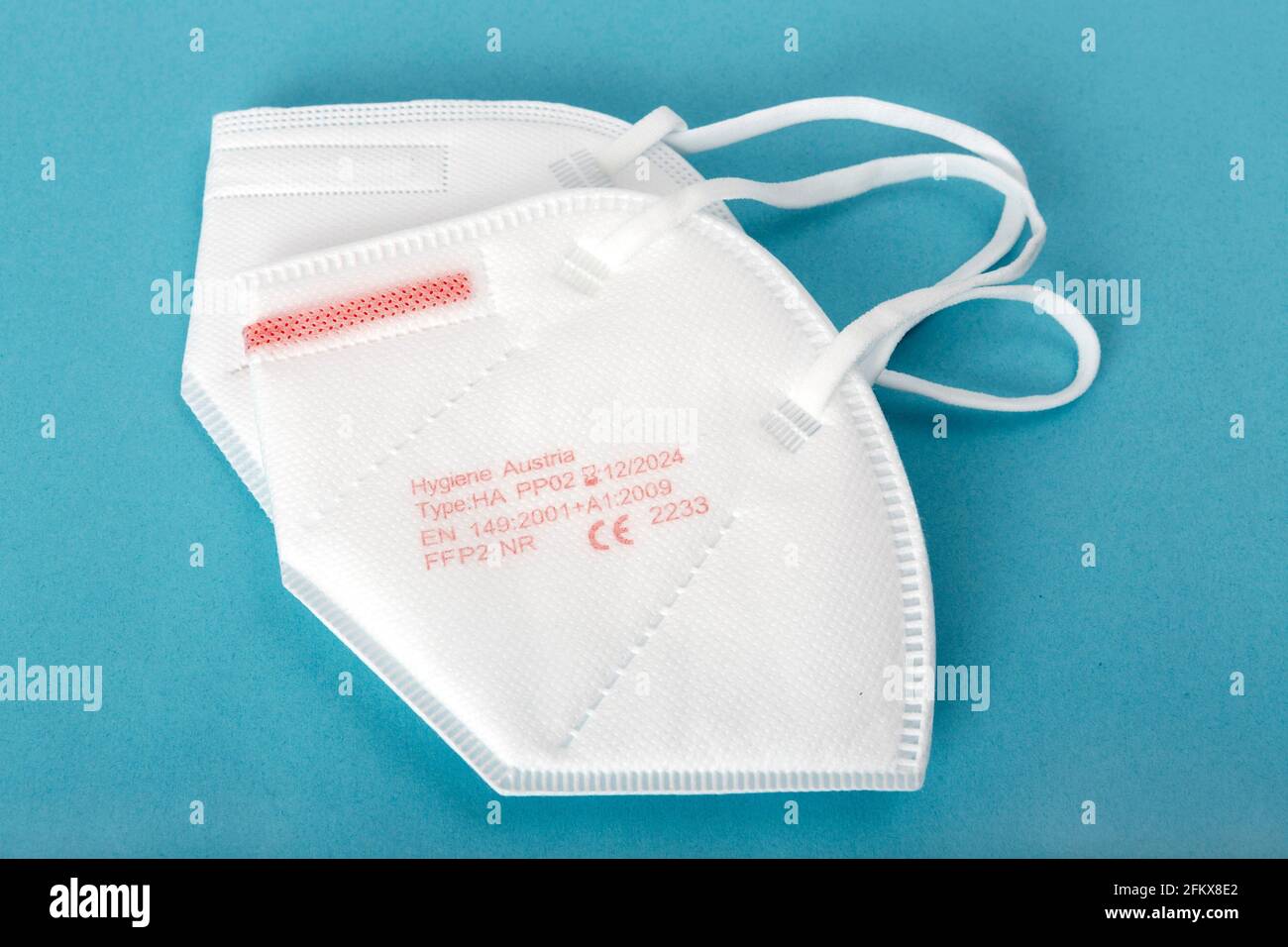Chinese And Austrian FFP2 Respirator Stock Photo Alamy