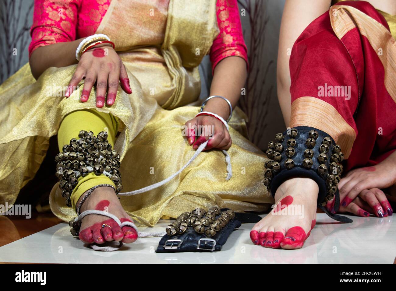 Indian Teen Girl Feet And Canadian Indian Teen Girls Photos