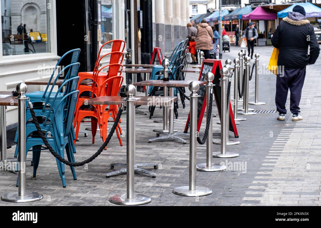 Community centre chairs hires stock photography and images Alamy