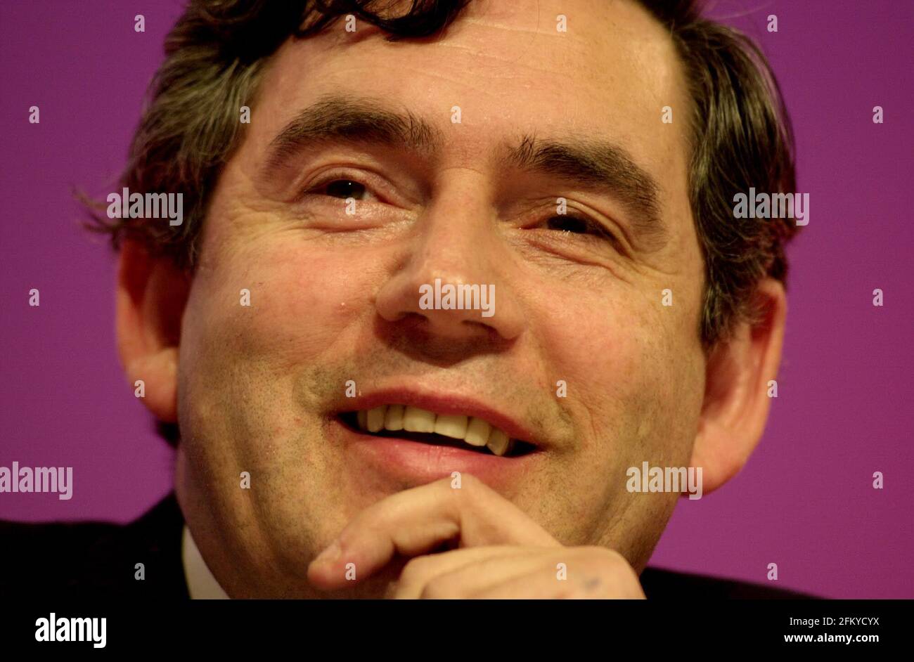 GORDON BROWN TALKING THIS MORNING DETAILING LABOURS PLANS FOR NURSERY EUCATION PLANS FOR UNDER FIVES. Stock Photo