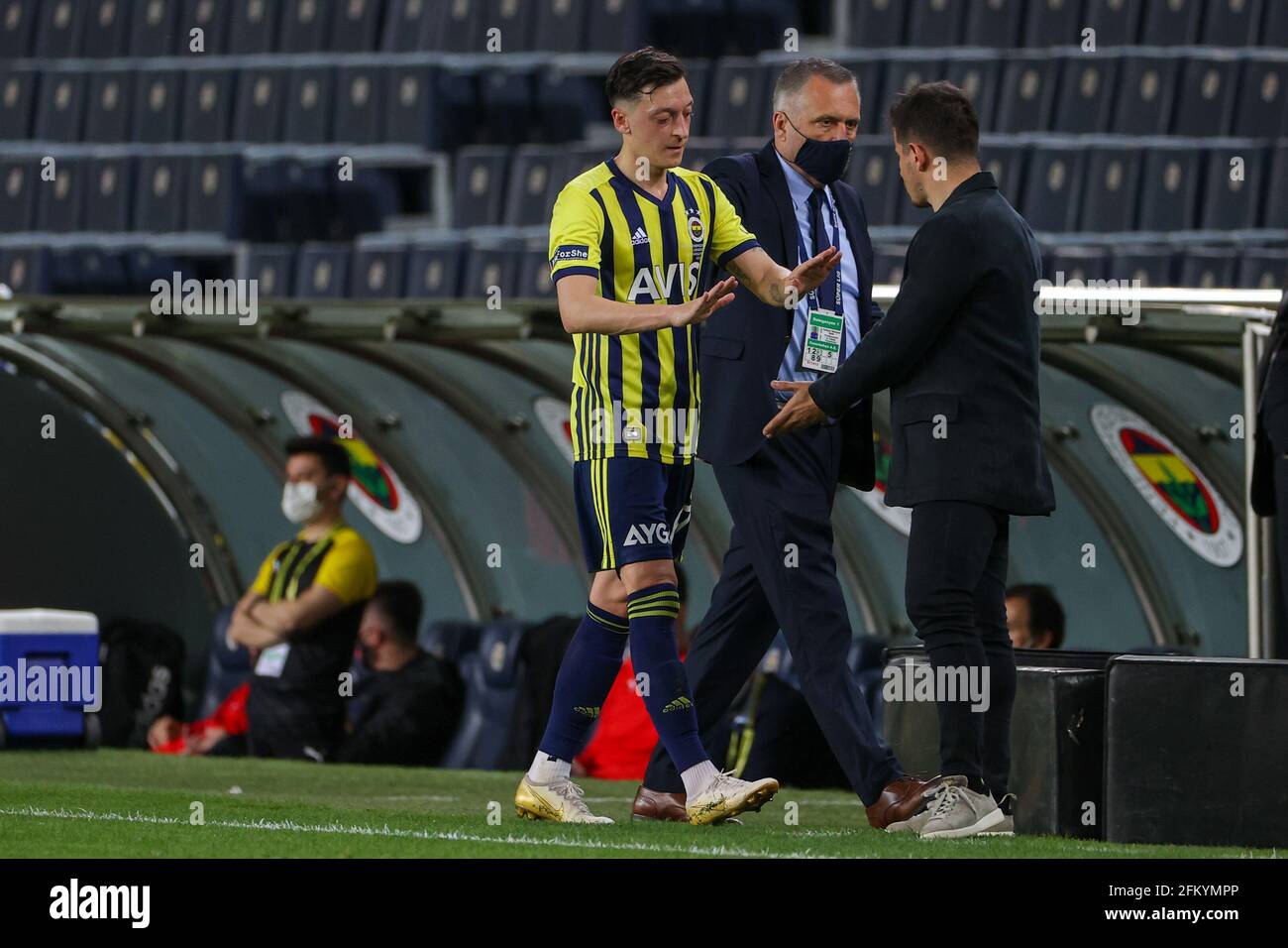 ISTANBUL, TURKEY - MAY 3: Mesut Ozil of Fenerbahce SK and Emre Belozoglu of  Fenerbahce SK during the Super Lig match between Fenerbahce and BB Erzurum  Stock Photo - Alamy