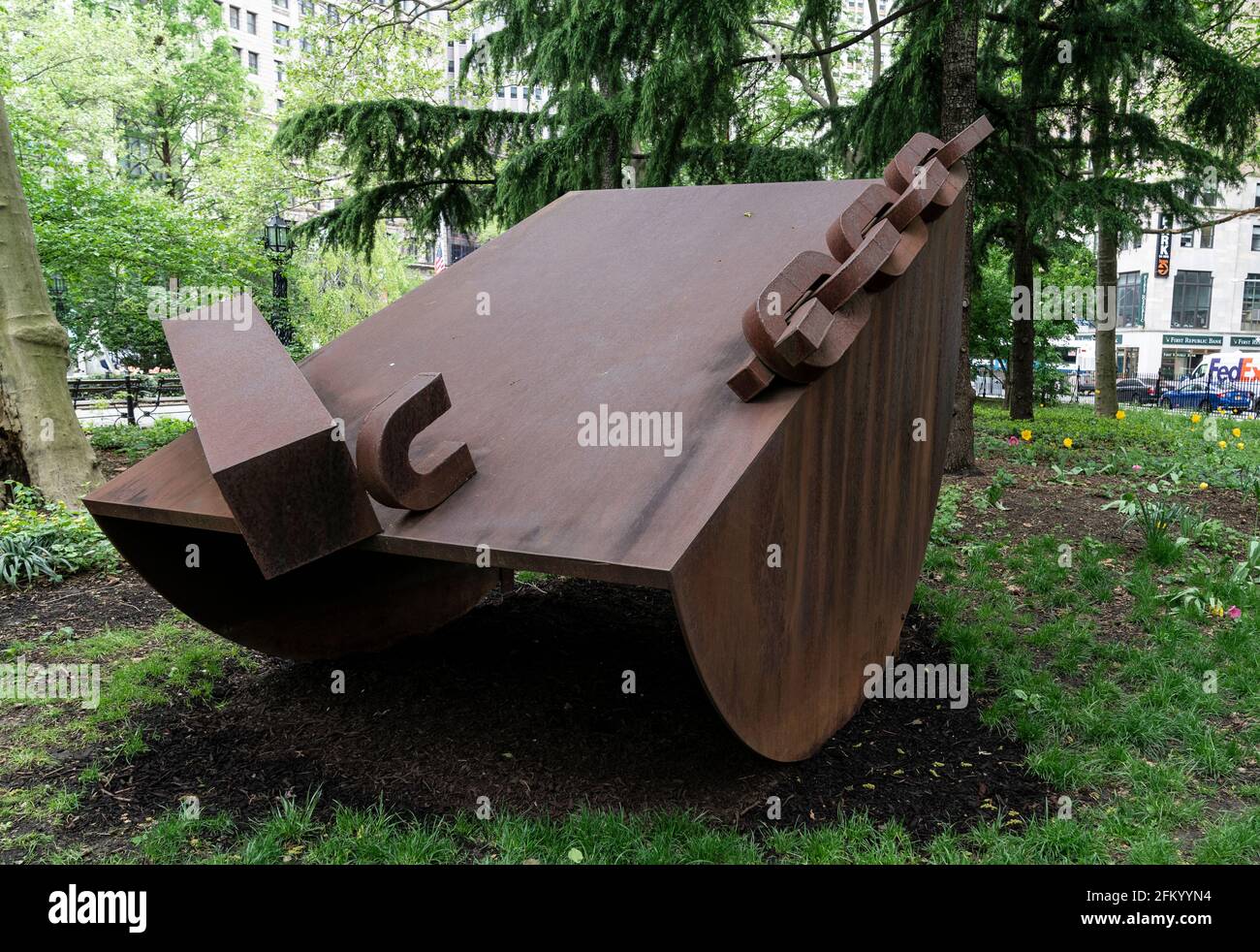New York, NY - May 4, 2021: Unveiling of sculptures Brighter Days by Melvin Edwards at CIty Hall Park sponsored by Public Art Fund Stock Photo