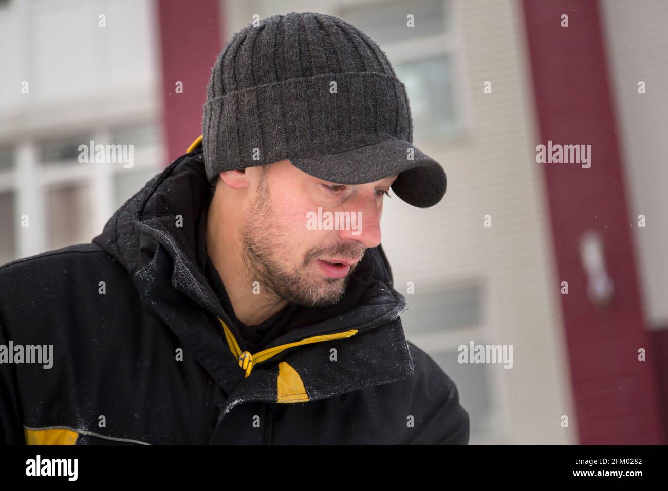 Black man wearing cap hi-res stock photography and images - Alamy