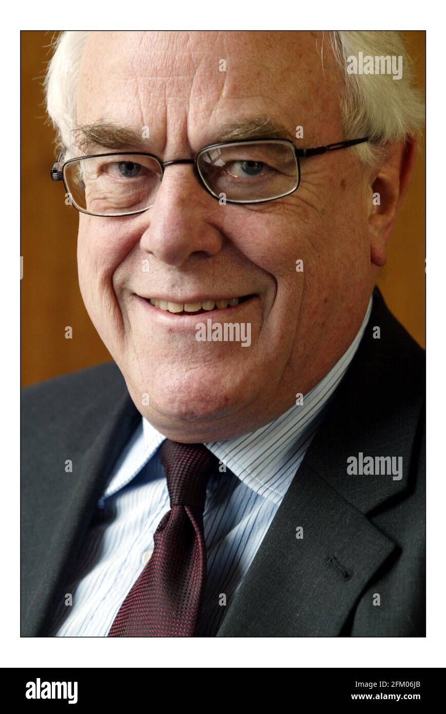 Stephen Nickell a member of the Monetary Policy Committee in his office in the Bank of England.Pic DAVID SANDISON. 25/2/2005 Stock Photo