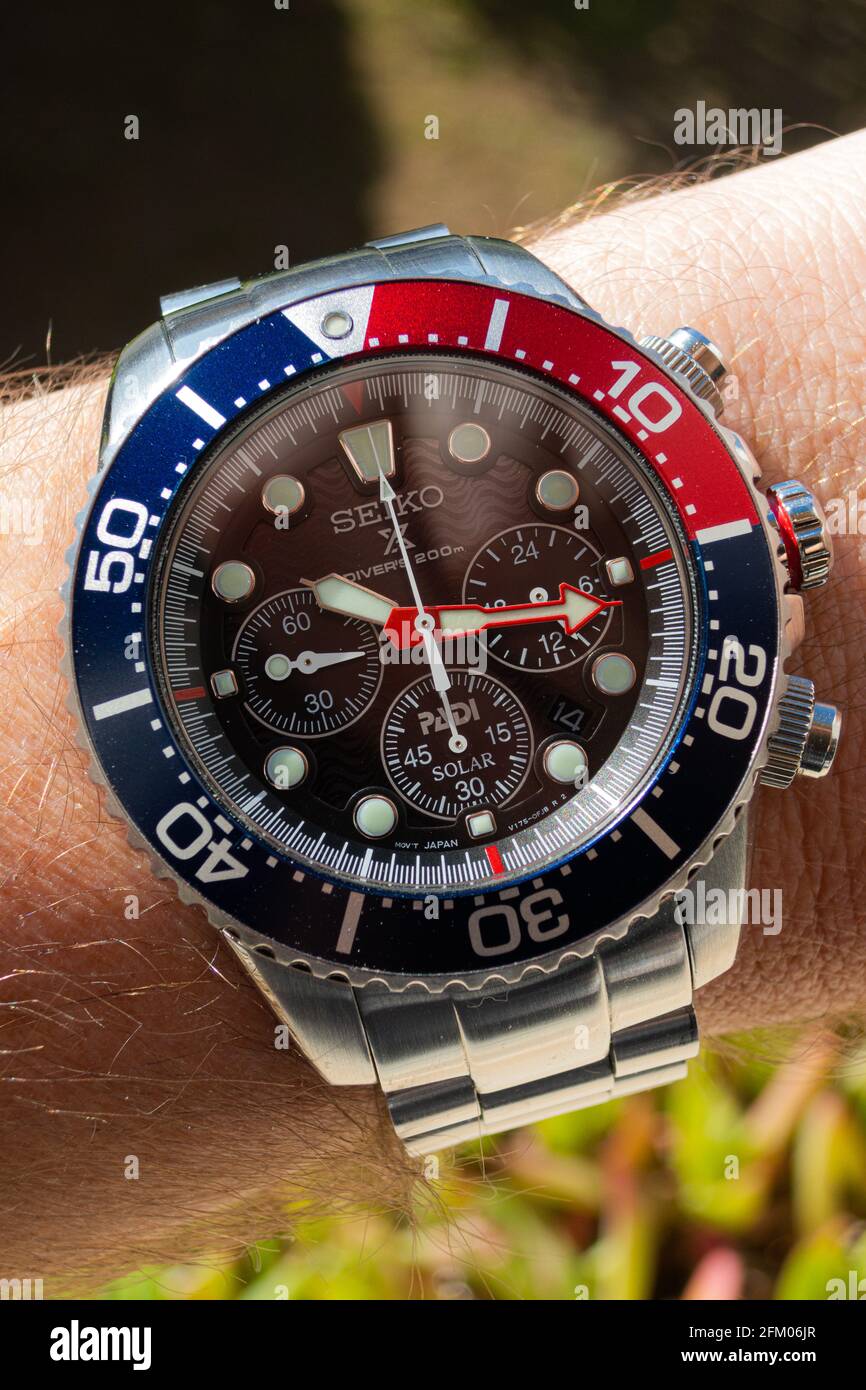 Seiko Solar Diver Chronograph quartz analog wrist watch on a brushed  stainless steel Jubilee bracelet Stock Photo - Alamy