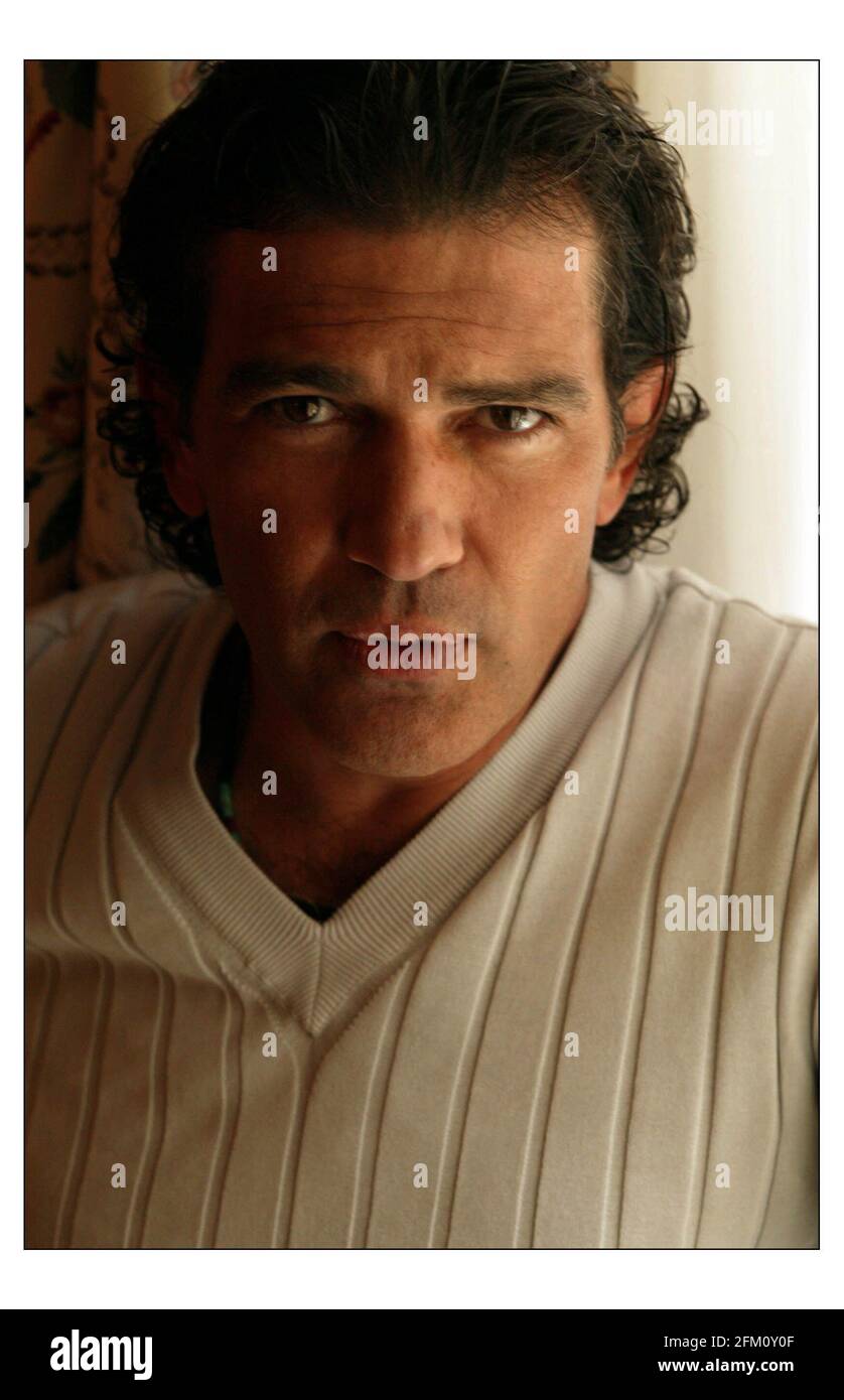 Antonio Banderos in a London hotel.pic David Sandison 28/6/2004 Stock ...