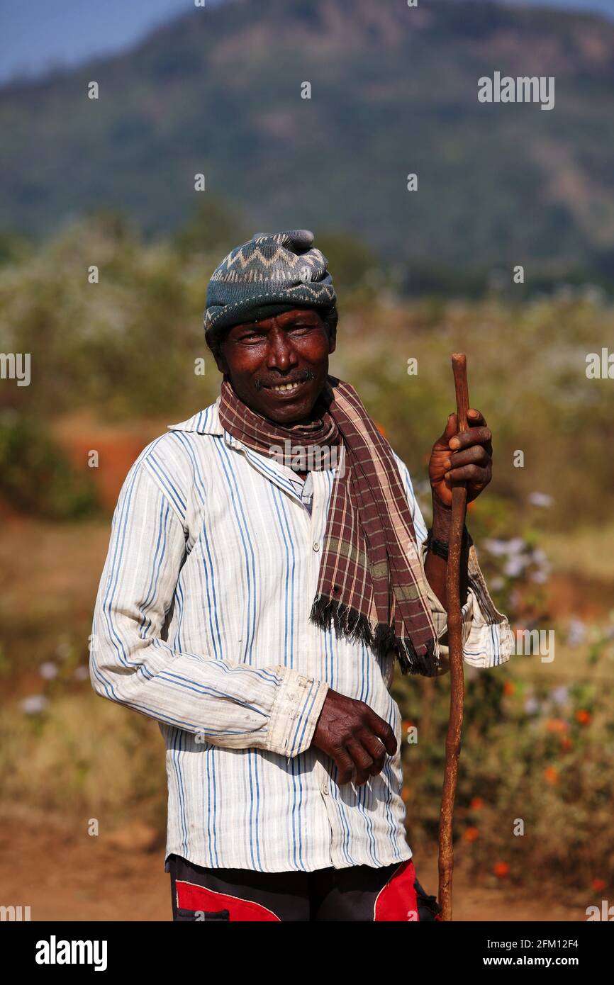 Konda Dora tribal man near Kollaputtu village in Araku, Andhra Pradesh, India Stock Photo