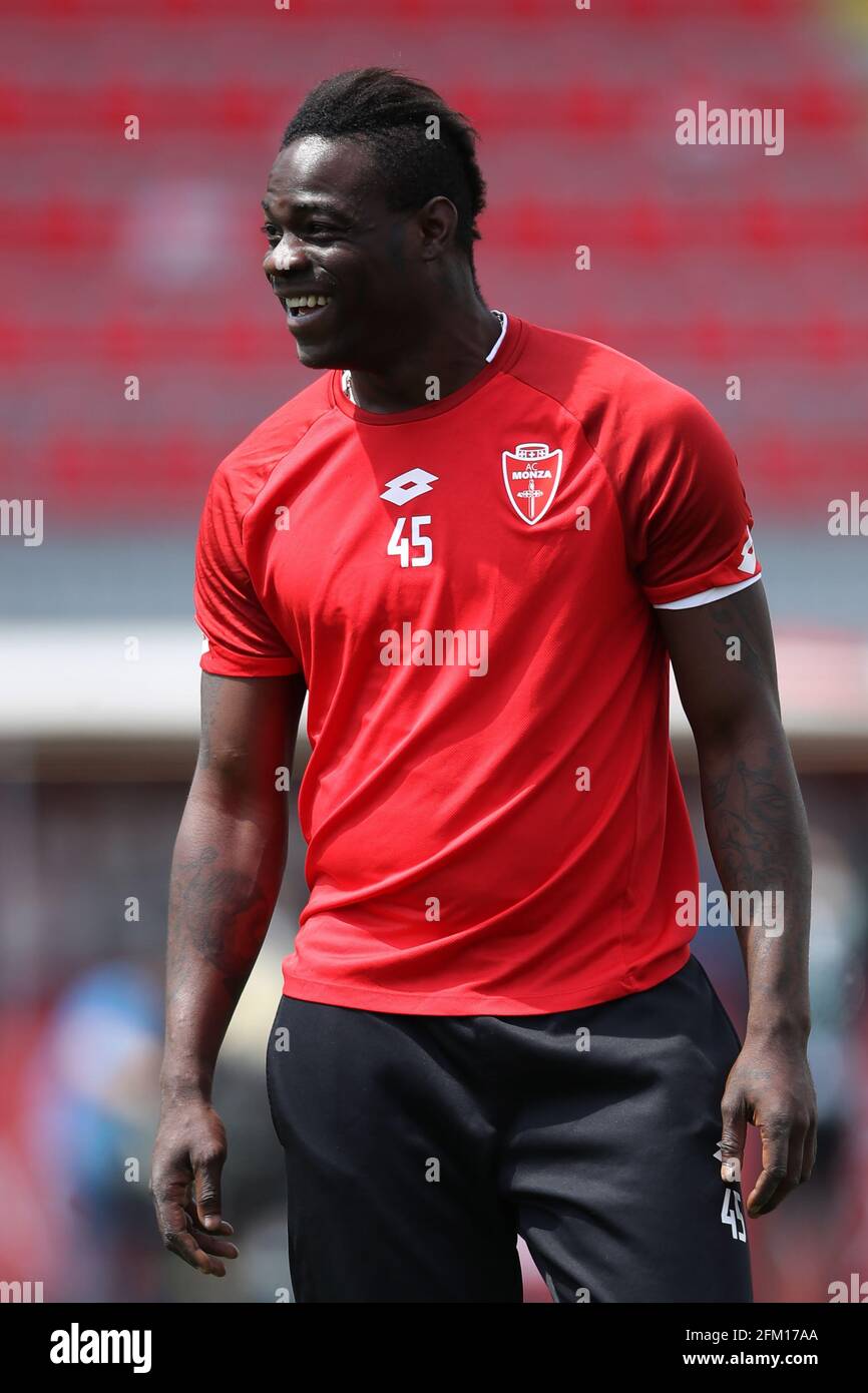 Monza, , 4th May 2021. Mario Balotelli of AC Monza smiles during the warm  up prior to