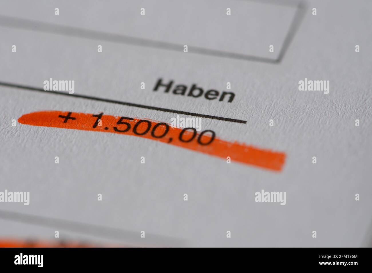 Dresden, Germany. 19th Apr, 2021. On a bank statement you can read the 'credit' and the value of plus 1.500, 00 Euro. Credit: Robert Michael/dpa-Zentralbild/dpa/Alamy Live News Stock Photo