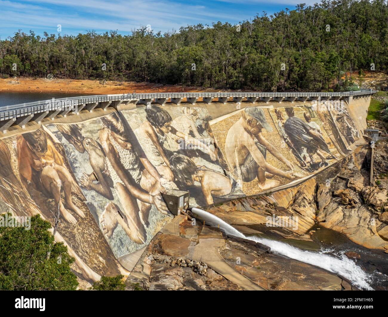 Wellington Dam world's largest dam wall mural painted by Guido Van