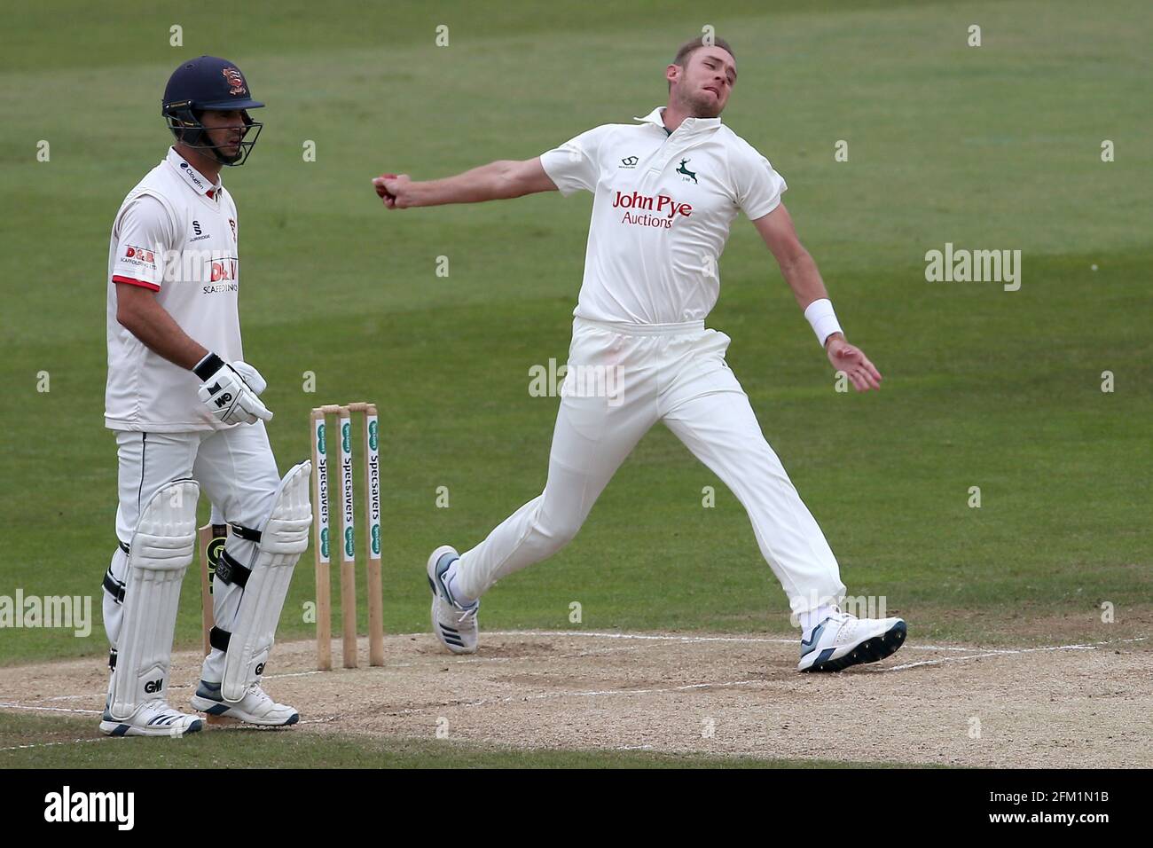 Stuart Broad in bowling action for Nottinghamshire during Nottinghamshire CCC vs Essex CCC, Specsavers County Championship Division 1 Cricket at Trent Stock Photo