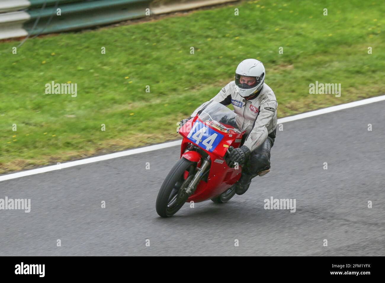 George Hogton-Rusling on his Yamaha Gourlay Harris TZ 350 at the Cadwell Park International Classic in July 2015 Stock Photo