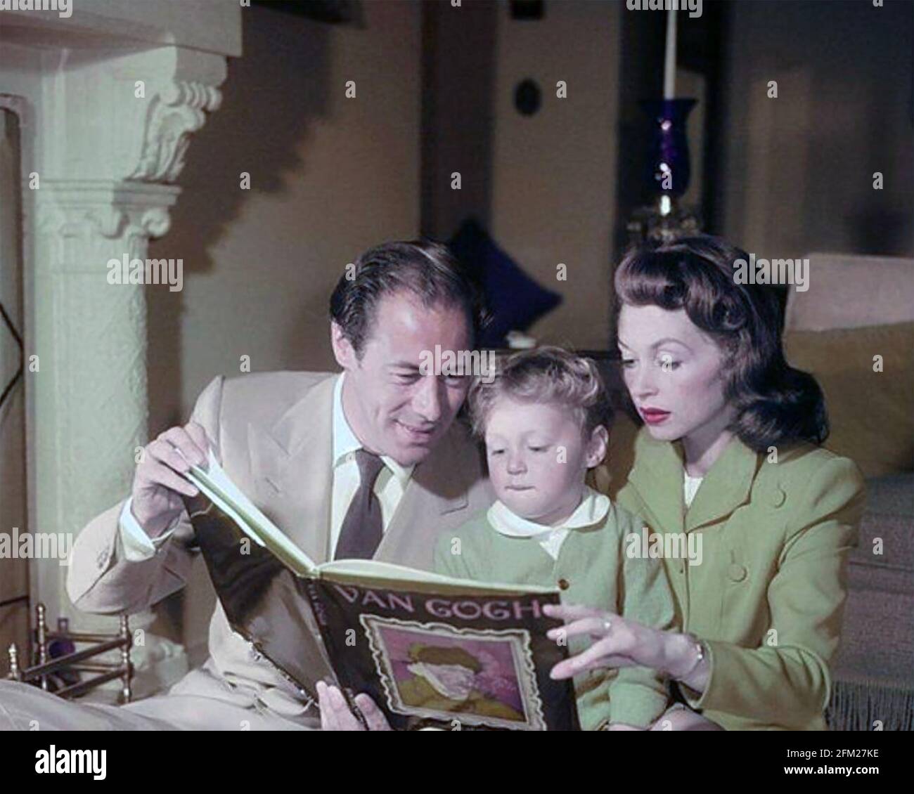 LILLI PALMER  with husband Rex Harrison and their daughter Carey about 1947 Stock Photo