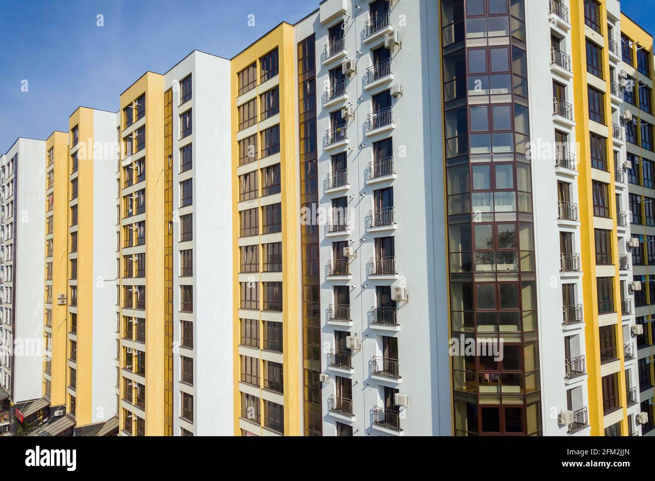 High rise apartment buildings in city residential area Stock Photo - Alamy