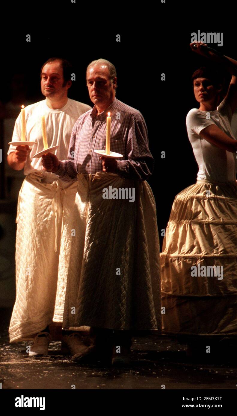 Rehearsal of new opera Doctor Ox's Experiment June 1998 by Gavin Bryar based on the novel by Jules Verne at the London Coliseum Stock Photo