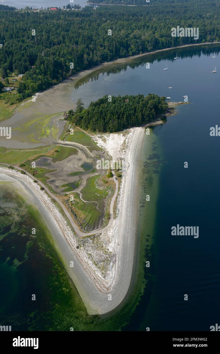 Penelakut hires stock photography and images Alamy