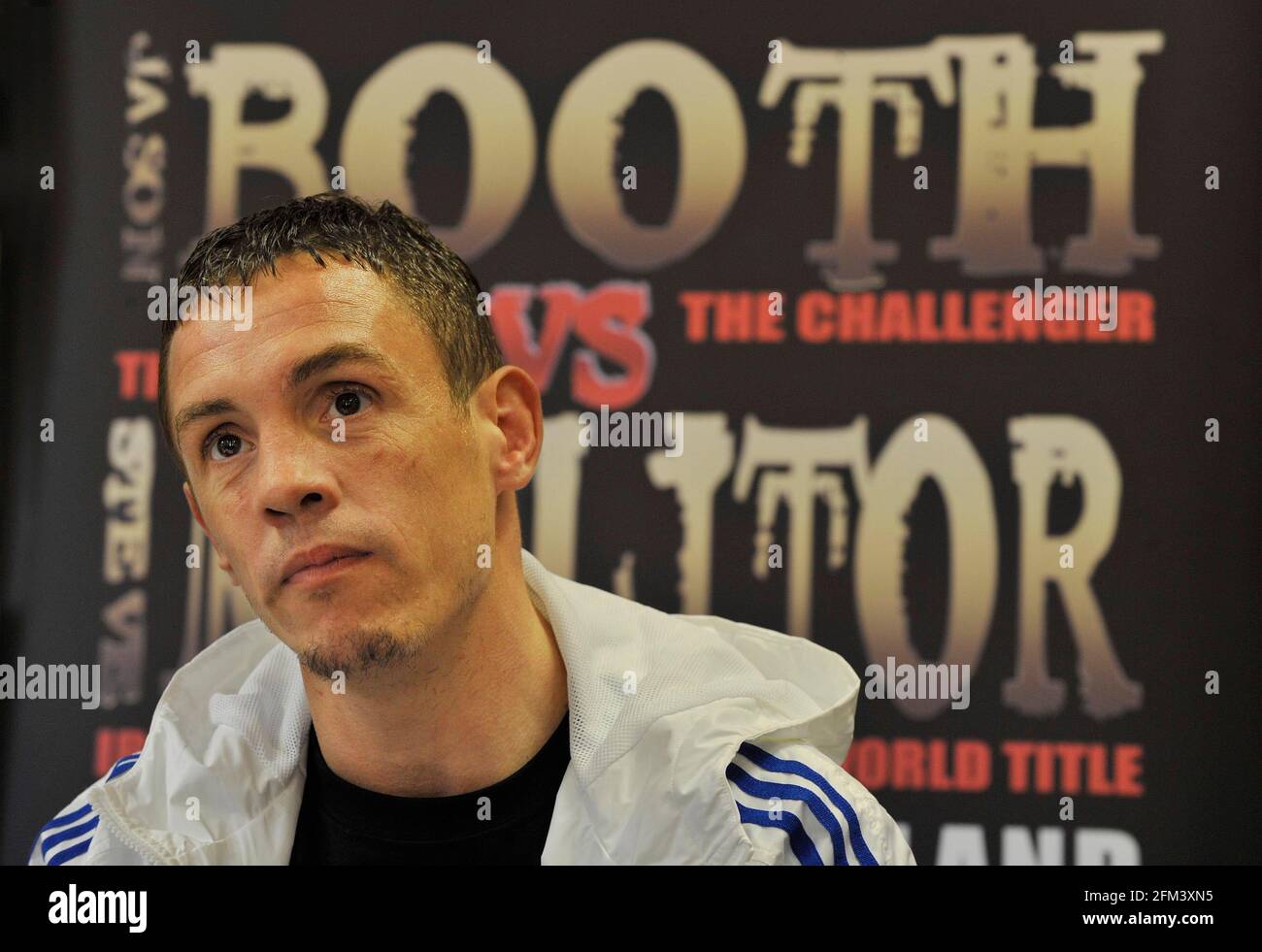 JASON BOOTH WHO FIGHTS STEVE MOLITOR FOR THE IBF WORLD SUPER BANTAMWEIGH TITLE. 2/9/10  PICTURE DAVID ASHDOWN Stock Photo