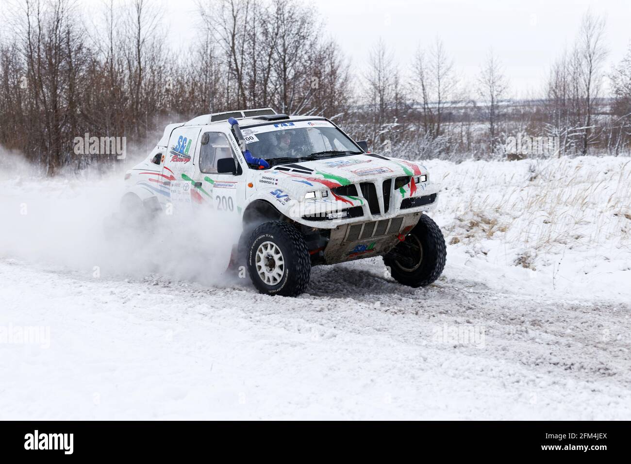 Four wheel drive rally hi-res stock photography and images - Alamy