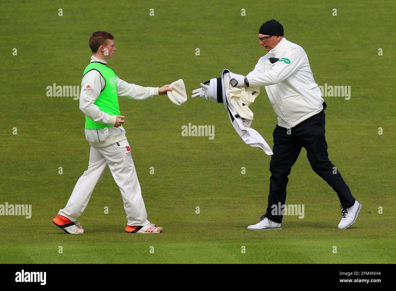 Cricketing umpire hi-res stock photography and images - Alamy